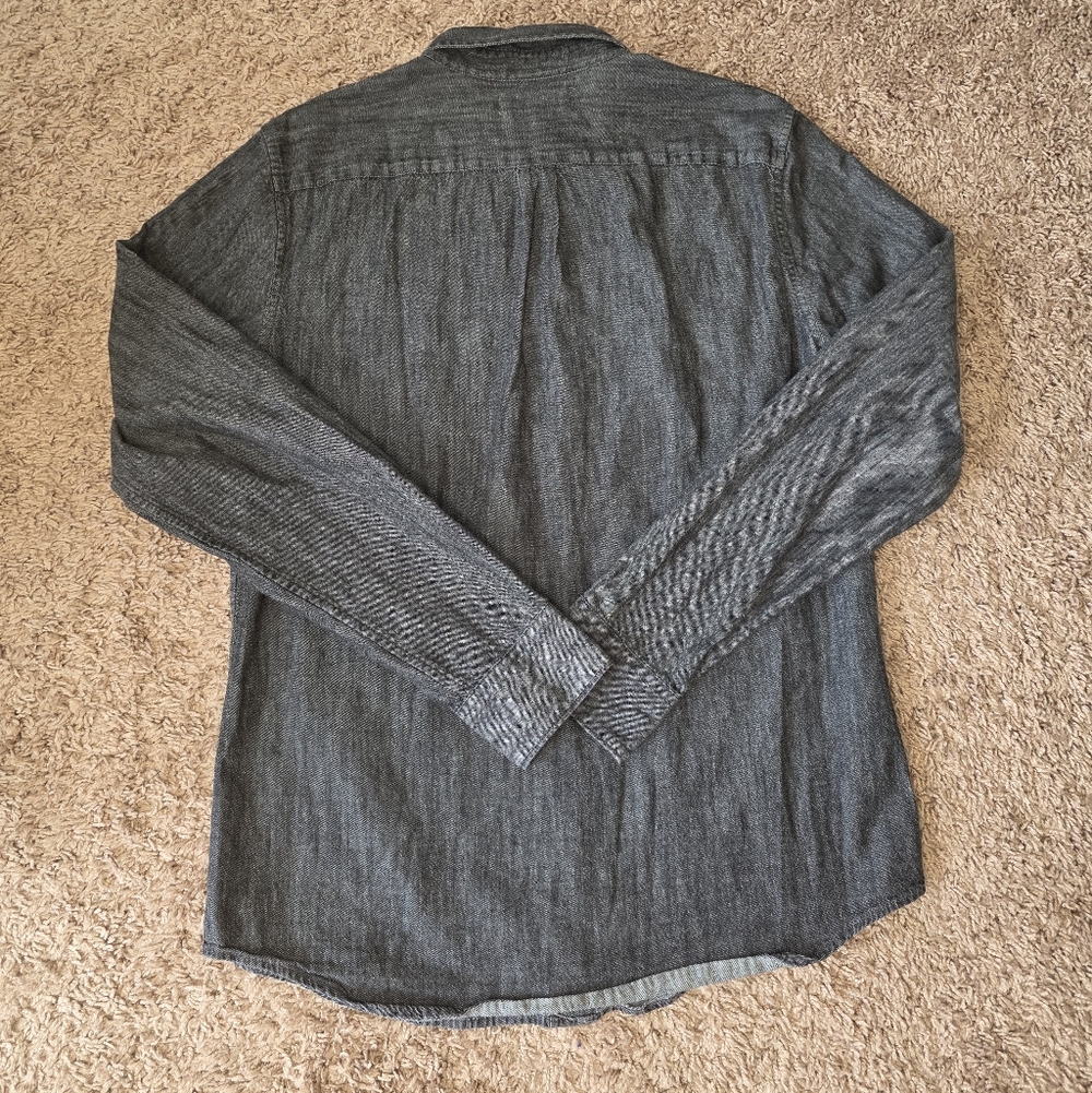 Everlane Men's Button Down Denim Shirt Size Medium - Picture 7 of 9